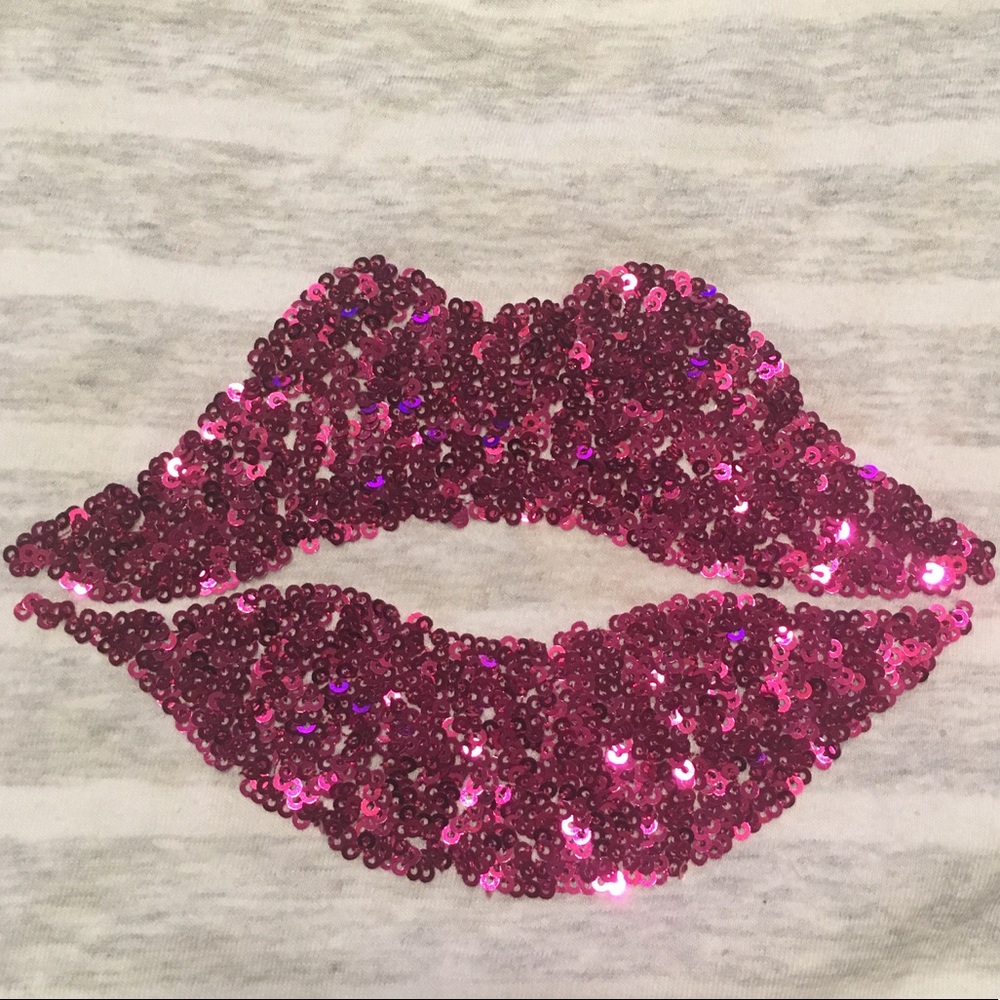 Lips shirt - Picture 3 of 4